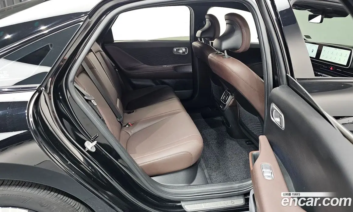 Hyundai Ioniq 6 2023 0.1 автомат (гидро), фото 17