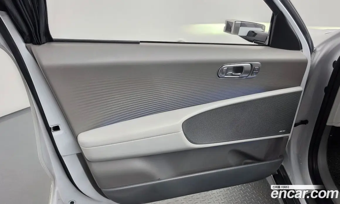 Hyundai Ioniq 6 2023 0.1 автомат (гидро), фото 14