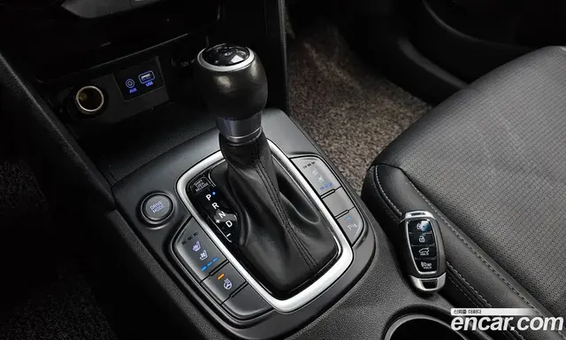 Hyundai Kona 2018 1.6 автомат (гидро), миниатюра 12