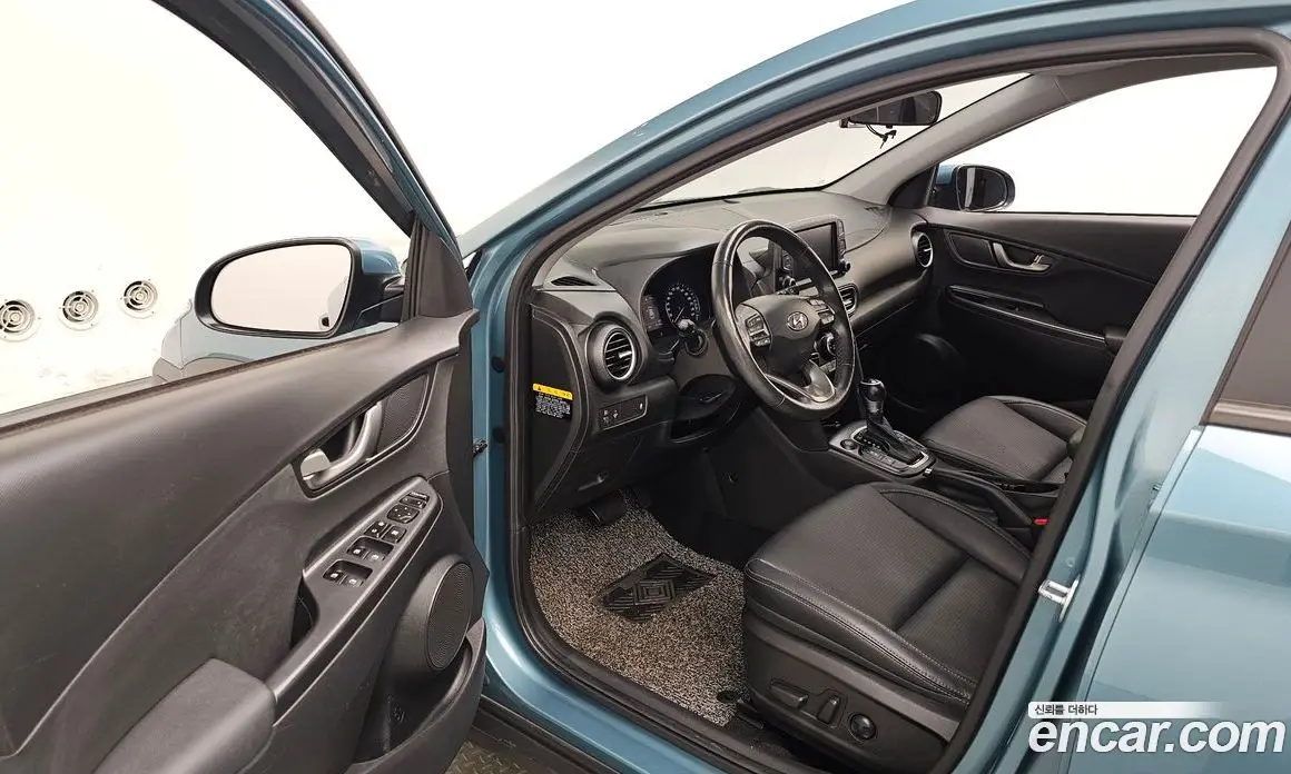 Hyundai Kona 2018 1.6 автомат (гидро), фото 13