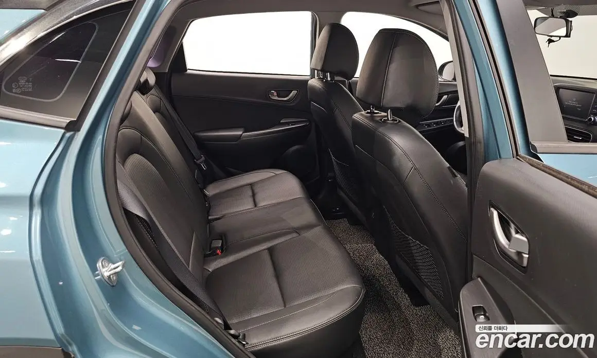 Hyundai Kona 2018 1.6 автомат (гидро), фото 18