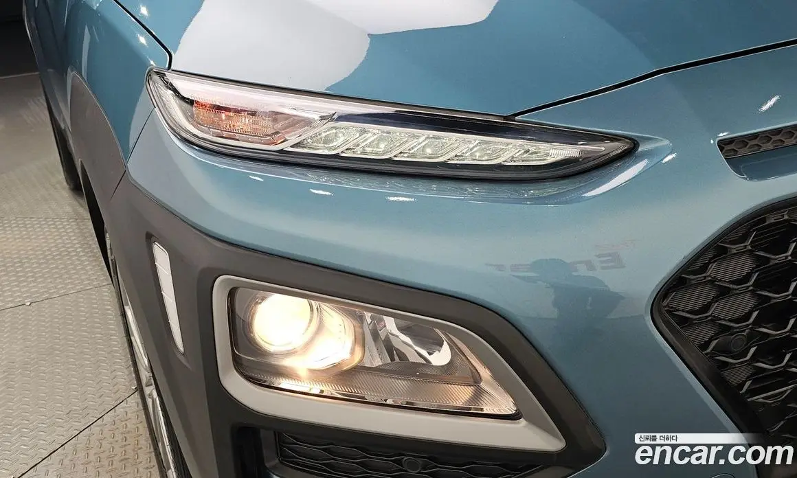 Hyundai Kona 2018 1.6 автомат (гидро), фото 8