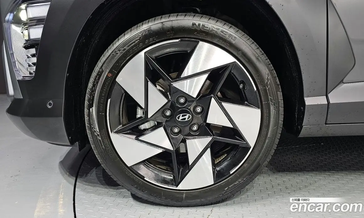 Hyundai Kona 2024 1.6 автомат (гидро), фото 5 Hyundai Kona 2024 1.6 автомат (гидро), фото 5