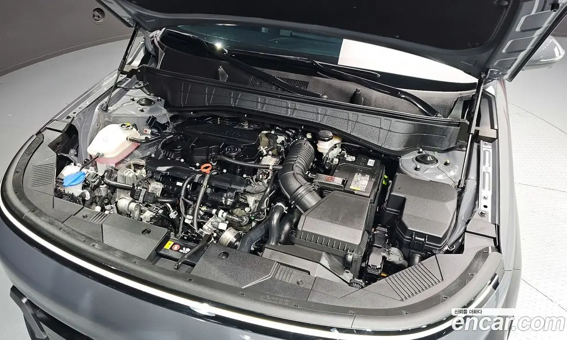 Hyundai Kona 2024 1.6 автомат (гидро), фото 6 Hyundai Kona 2024 1.6 автомат (гидро), фото 6