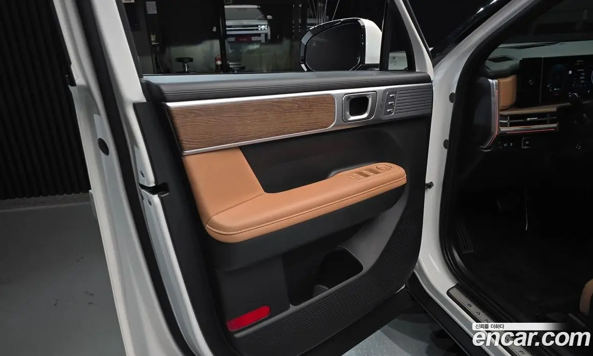 Hyundai Santa Fe 2024 1.6 автомат (гидро), фото 14