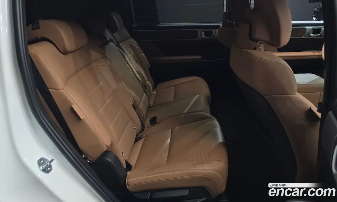 Hyundai Santa Fe 2024 1.6 автомат (гидро), фото 17