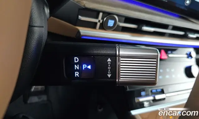 Hyundai Santa Fe 2025 1.6 автомат (гидро), миниатюра 11