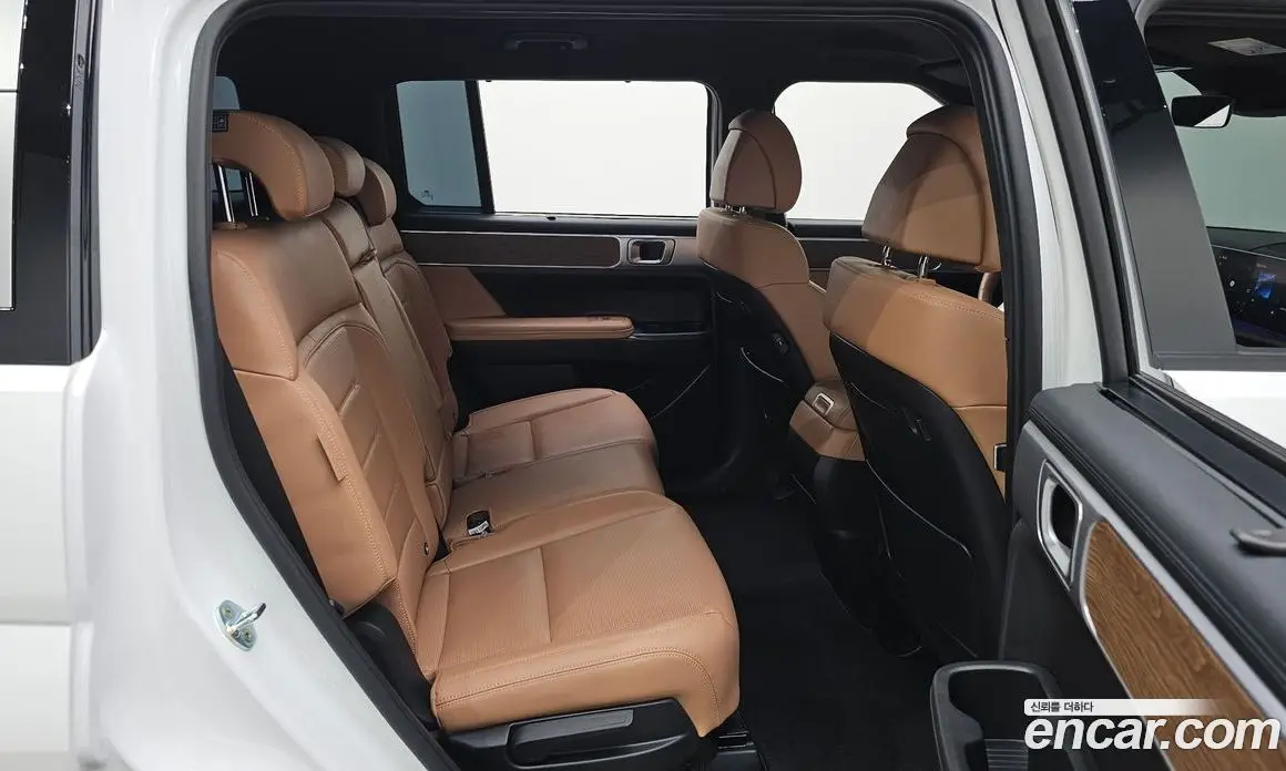 Hyundai Santa Fe 2025 1.6 автомат (гидро), фото 17