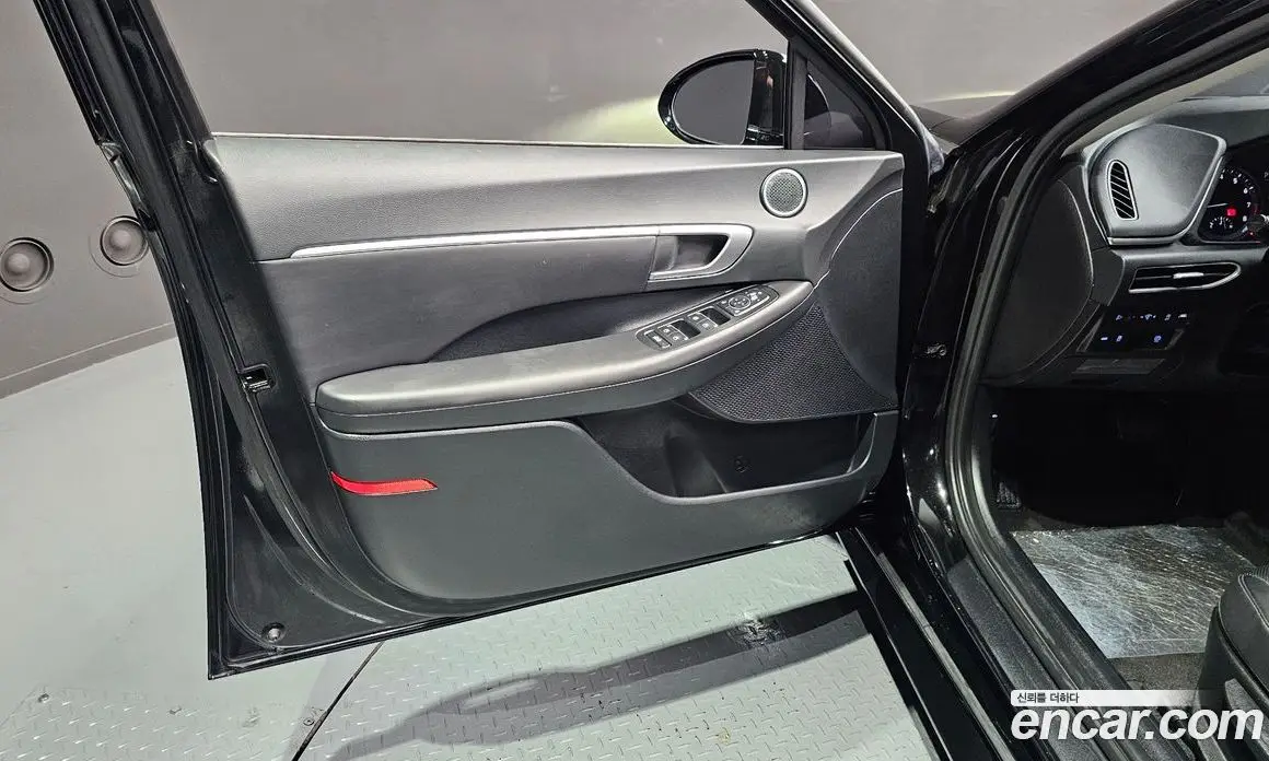 Hyundai Sonata 2021 2.0 автомат (гидро), фото 14 Hyundai Sonata 2021 2.0 автомат (гидро), фото 14