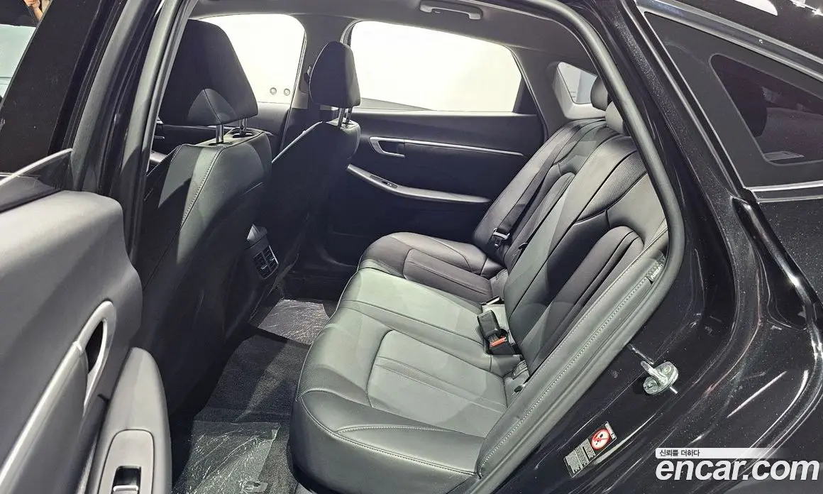 Hyundai Sonata 2021 2.0 автомат (гидро), фото 17 Hyundai Sonata 2021 2.0 автомат (гидро), фото 17
