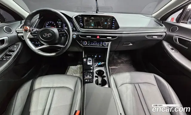 Hyundai Sonata 2021 2.0 автомат (гидро), миниатюра 10 Hyundai Sonata 2021 2.0 автомат (гидро), миниатюра 10
