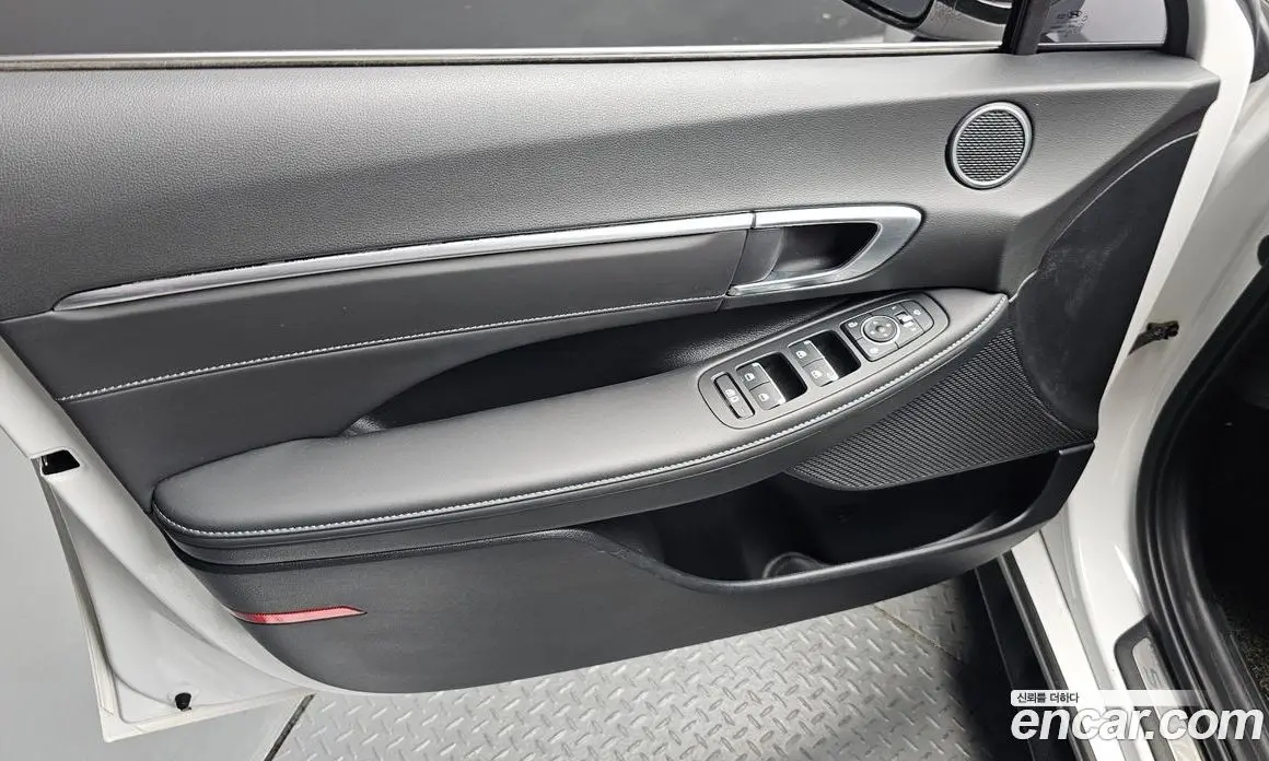 Hyundai Sonata 2021 2.0 автомат (гидро), фото 14