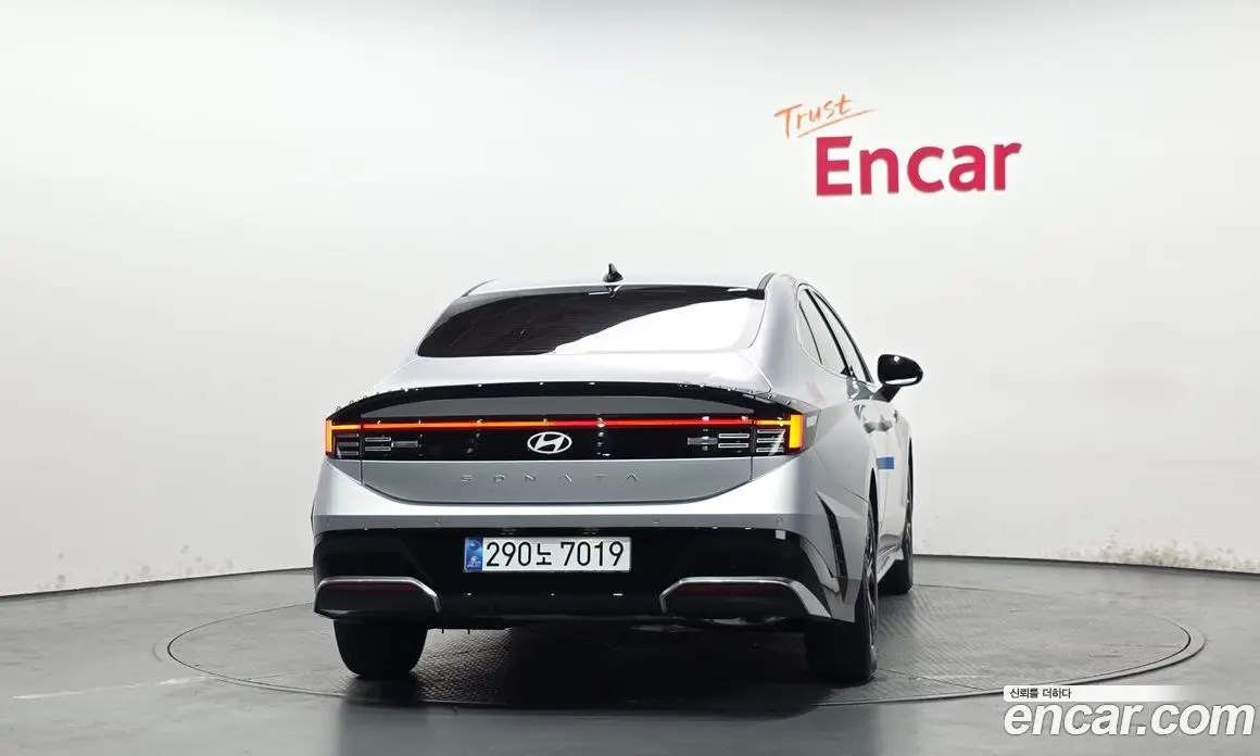 Hyundai Sonata 2026 2.0 автомат (гидро), фото 4
