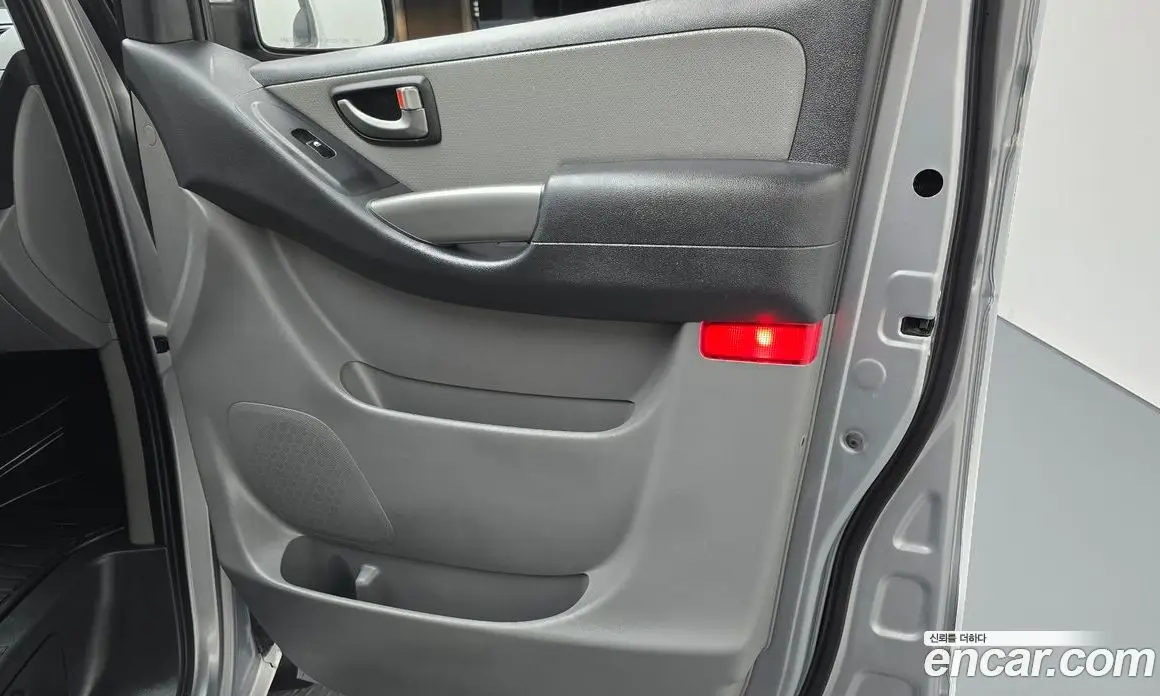 Hyundai Starex 2020 2.5 автомат (гидро), фото 14 Hyundai Starex 2020 2.5 автомат (гидро), фото 14
