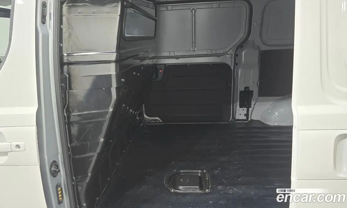 Hyundai Starex 2020 2.5 автомат (гидро), фото 18 Hyundai Starex 2020 2.5 автомат (гидро), фото 18