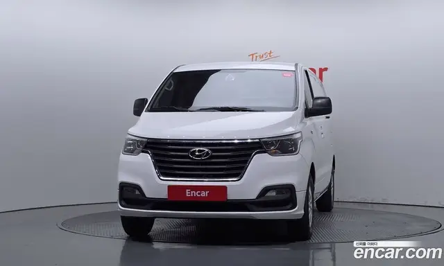 Hyundai Starex 2020 2.5 автомат (гидро), миниатюра 3 Hyundai Starex 2020 2.5 автомат (гидро), миниатюра 3