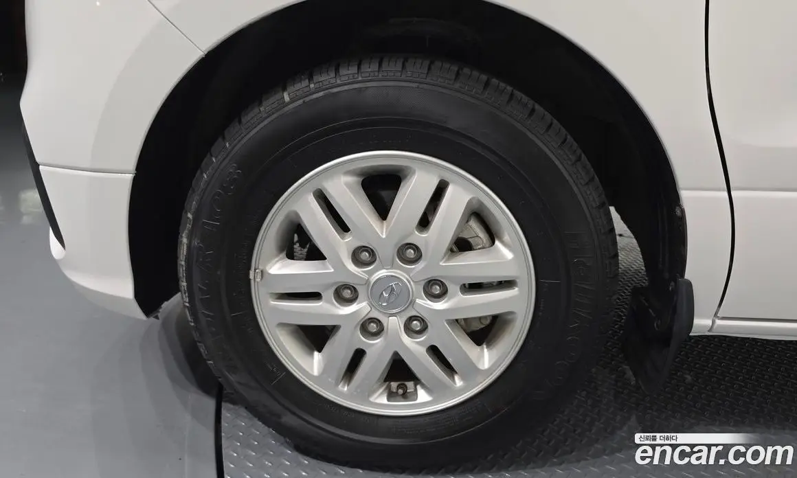 Hyundai Starex 2020 2.5 автомат (гидро), фото 5 Hyundai Starex 2020 2.5 автомат (гидро), фото 5
