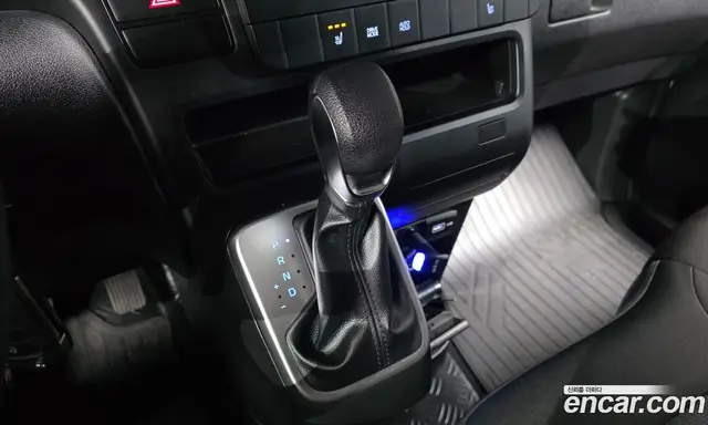 Hyundai Staria 2022 2.2 автомат (гидро), миниатюра 12