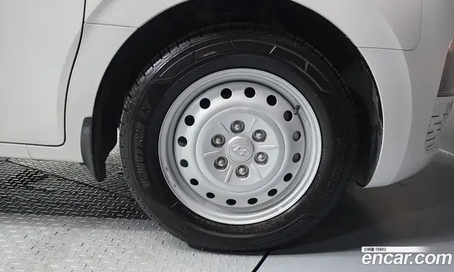 Hyundai Staria 2022 2.2 автомат (гидро), миниатюра 7