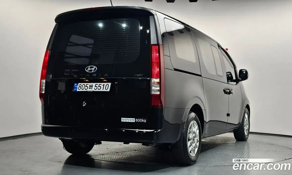 Hyundai Staria 2024 2.2 автомат (гидро), фото 1 Hyundai Staria 2024 2.2 автомат (гидро), фото 1