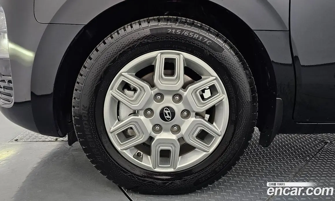 Hyundai Staria 2024 2.2 автомат (гидро), фото 4 Hyundai Staria 2024 2.2 автомат (гидро), фото 4