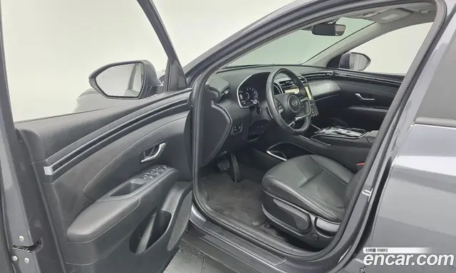 Hyundai Tucson 2023 2.0 автомат (гидро), миниатюра 10 Hyundai Tucson 2023 2.0 автомат (гидро), миниатюра 10