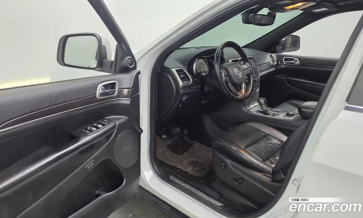 Jeep Cherokee 2018 3.6 автомат (гидро), фото 13