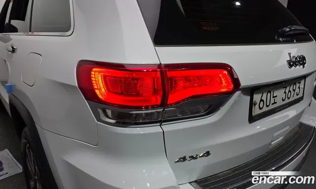 Jeep Cherokee 2018 3.6 автомат (гидро), миниатюра 9