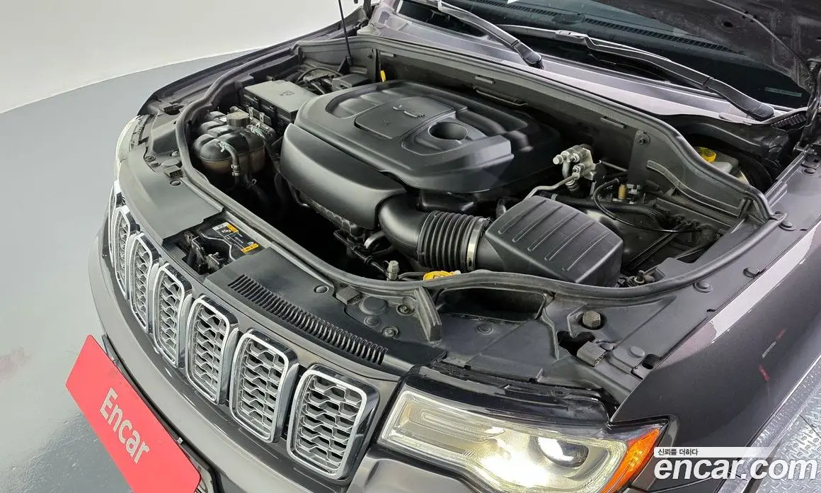 Jeep Cherokee 2021 3.6 автомат (гидро), фото 6