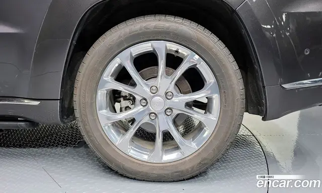 Jeep Cherokee 2021 3.6 автомат (гидро), миниатюра 7