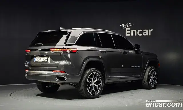 Jeep Cherokee 2023 2.0 автомат (гидро), миниатюра 2 Jeep Cherokee 2023 2.0 автомат (гидро), миниатюра 2