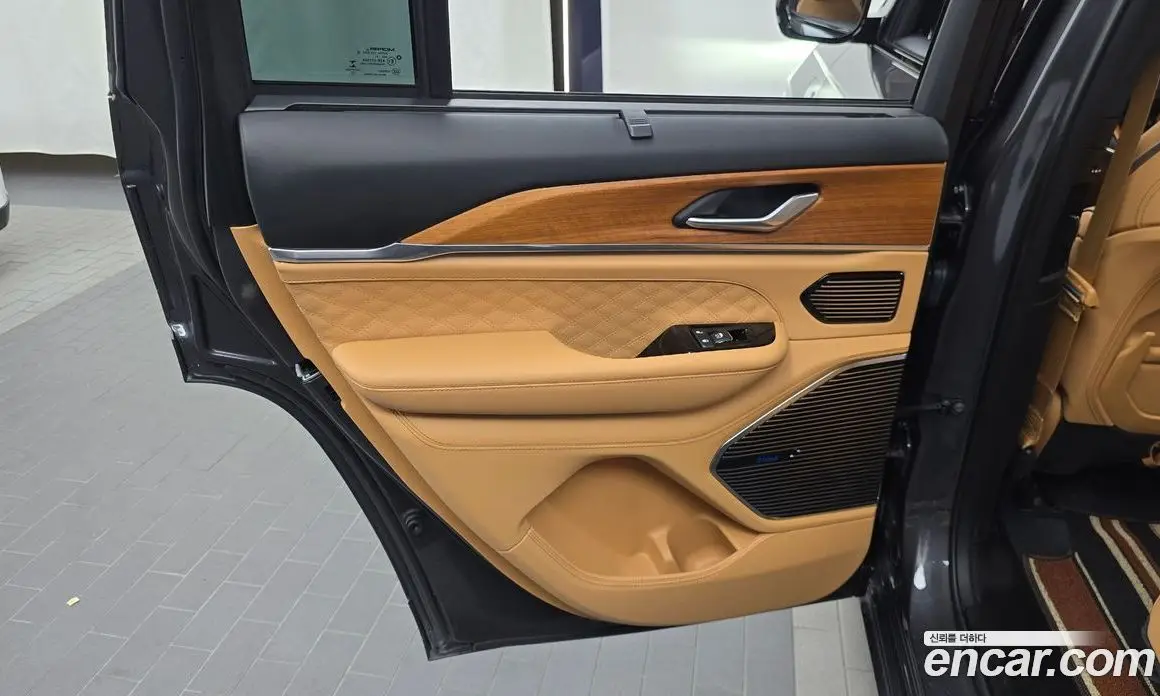 Jeep Cherokee 2023 2.0 автомат (гидро), фото 15 Jeep Cherokee 2023 2.0 автомат (гидро), фото 15