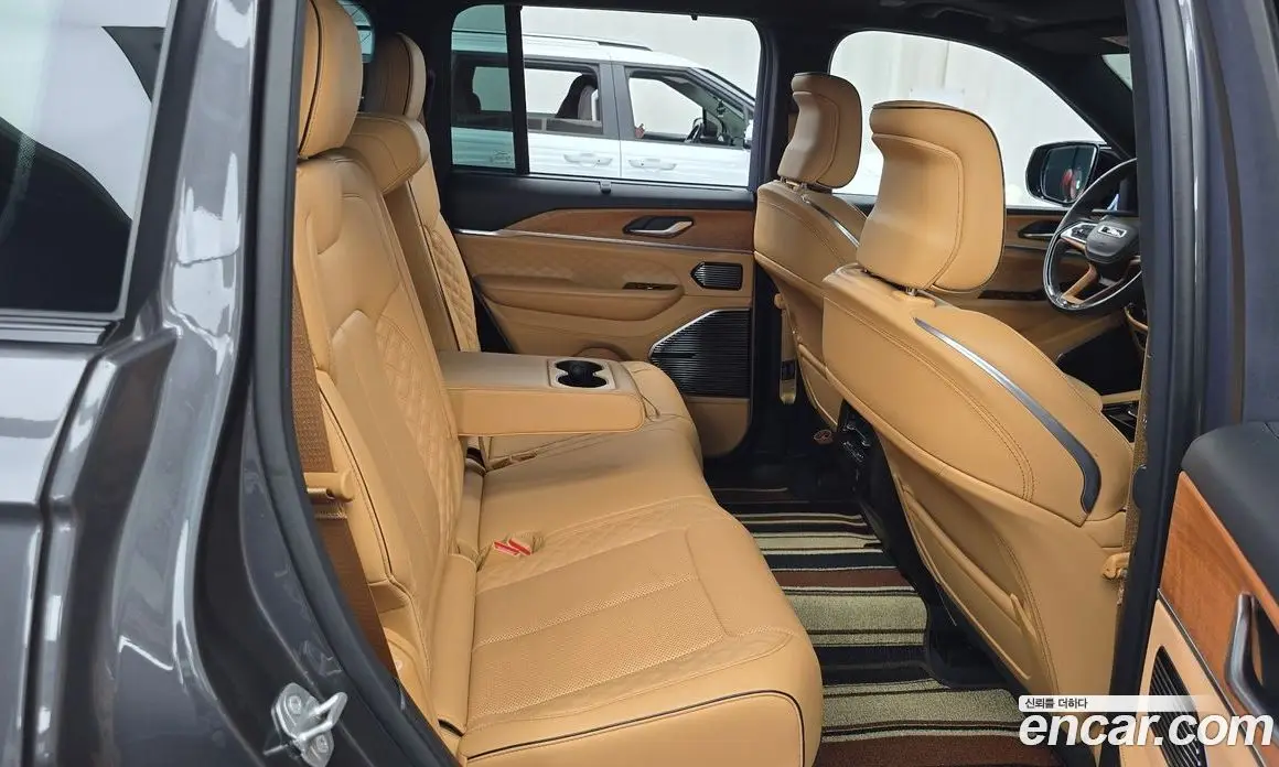 Jeep Cherokee 2023 2.0 автомат (гидро), фото 17 Jeep Cherokee 2023 2.0 автомат (гидро), фото 17