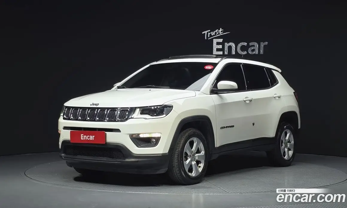 Jeep Compass 2019 2.4 автомат (гидро), фото 1 Jeep Compass 2019 2.4 автомат (гидро), фото 1