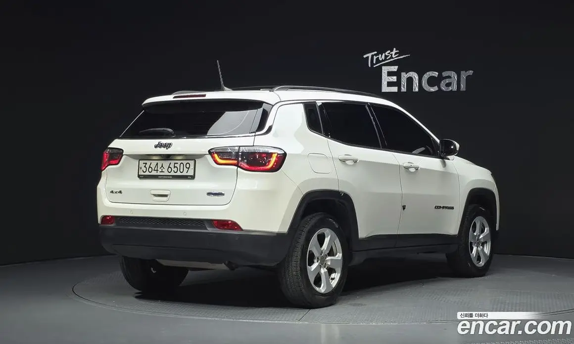 Jeep Compass 2019 2.4 автомат (гидро), фото 2 Jeep Compass 2019 2.4 автомат (гидро), фото 2