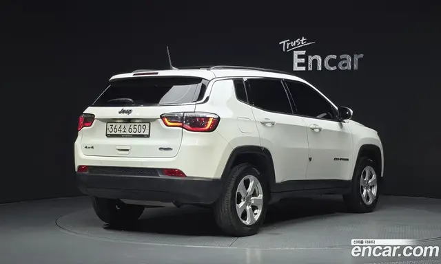 Jeep Compass 2019 2.4 автомат (гидро), миниатюра 2 Jeep Compass 2019 2.4 автомат (гидро), миниатюра 2