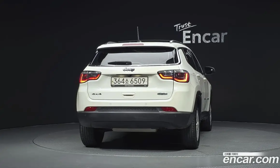 Jeep Compass 2019 2.4 автомат (гидро), фото 4 Jeep Compass 2019 2.4 автомат (гидро), фото 4