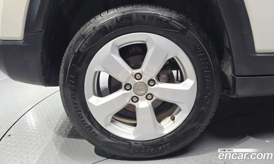 Jeep Compass 2019 2.4 автомат (гидро), фото 5 Jeep Compass 2019 2.4 автомат (гидро), фото 5