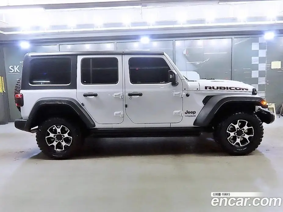 Jeep Wrangler 2021 2.0 автомат (гидро), фото 3 Jeep Wrangler 2021 2.0 автомат (гидро), фото 3
