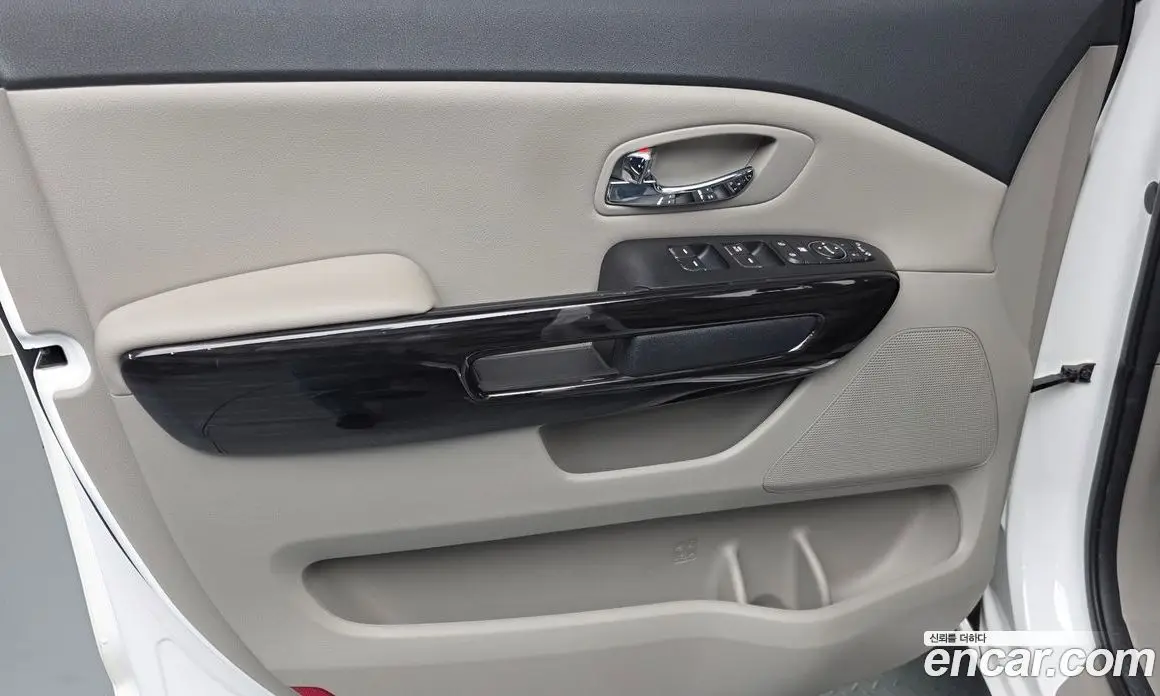 Kia Carnival 2020 3.3 автомат (гидро), фото 13 Kia Carnival 2020 3.3 автомат (гидро), фото 13