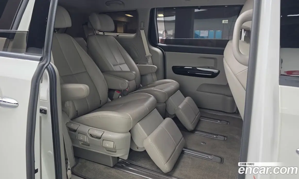 Kia Carnival 2020 3.3 автомат (гидро), фото 17 Kia Carnival 2020 3.3 автомат (гидро), фото 17