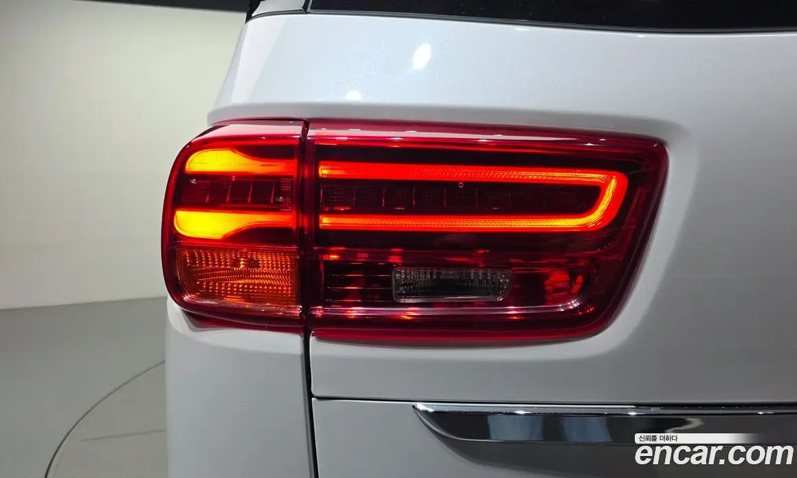 Kia Carnival 2020 3.3 автомат (гидро), фото 8 Kia Carnival 2020 3.3 автомат (гидро), фото 8