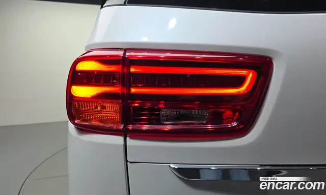 Kia Carnival 2020 3.3 автомат (гидро), миниатюра 8 Kia Carnival 2020 3.3 автомат (гидро), миниатюра 8