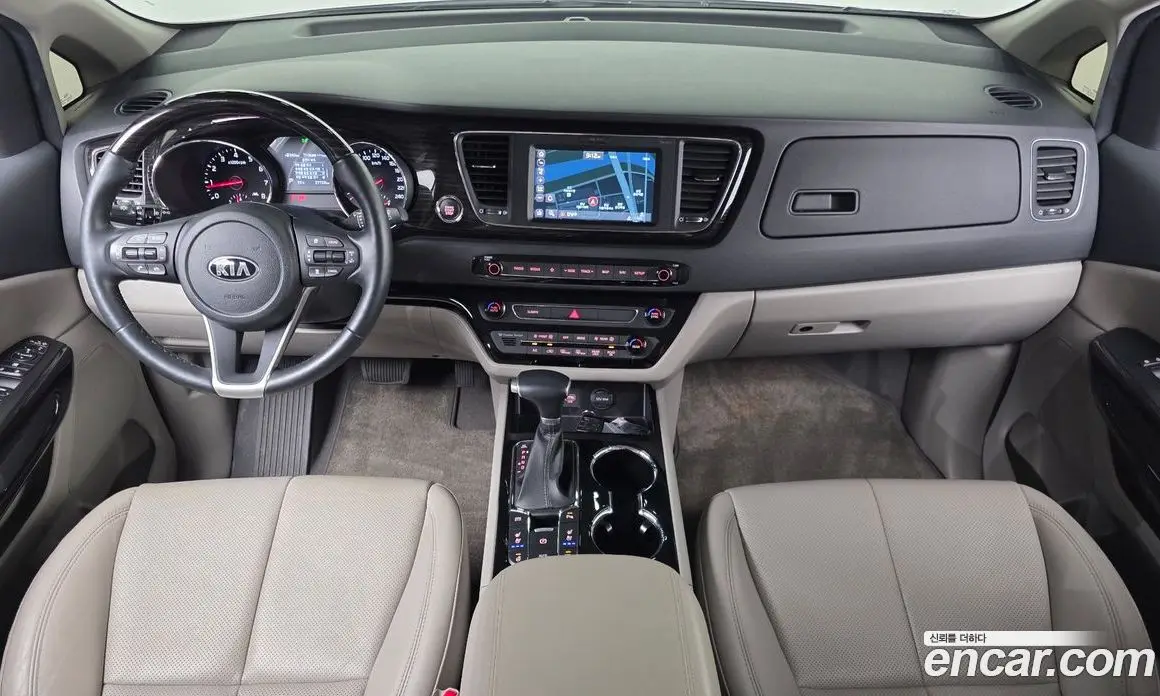 Kia Carnival 2020 3.3 автомат (гидро), фото 9 Kia Carnival 2020 3.3 автомат (гидро), фото 9