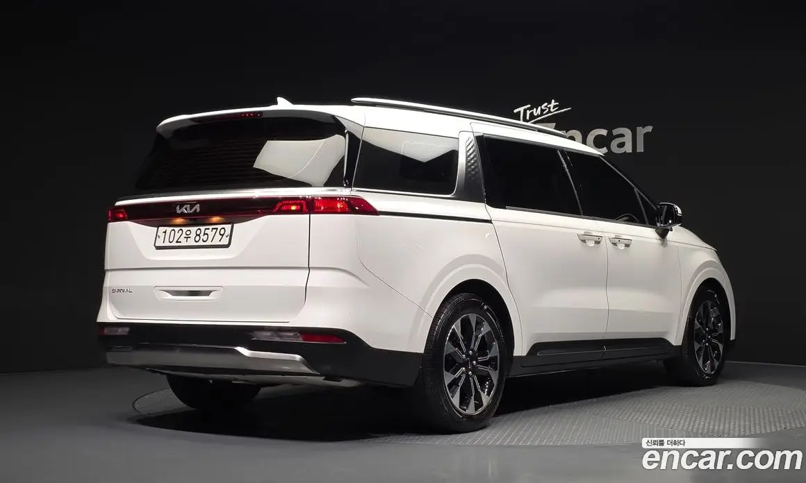 Kia Carnival 2023 3.5 автомат (гидро), фото 2 Kia Carnival 2023 3.5 автомат (гидро), фото 2