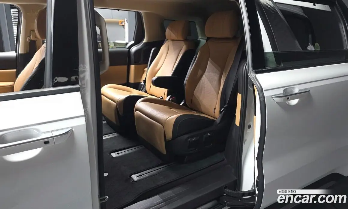Kia Carnival 2023 3.5 автомат (гидро), фото 16 Kia Carnival 2023 3.5 автомат (гидро), фото 16