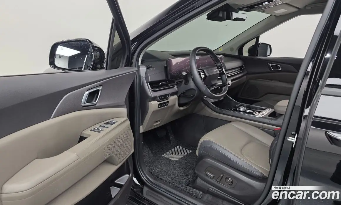 Kia Carnival 2025 1.6 автомат (гидро), фото 13 Kia Carnival 2025 1.6 автомат (гидро), фото 13