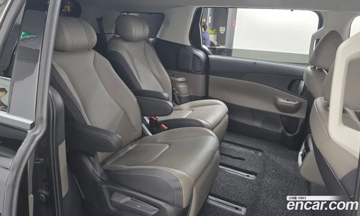 Kia Carnival 2025 1.6 автомат (гидро), фото 17 Kia Carnival 2025 1.6 автомат (гидро), фото 17