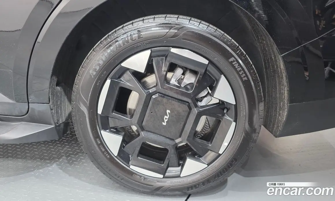 Kia Carnival 2025 1.6 автомат (гидро), фото 7 Kia Carnival 2025 1.6 автомат (гидро), фото 7
