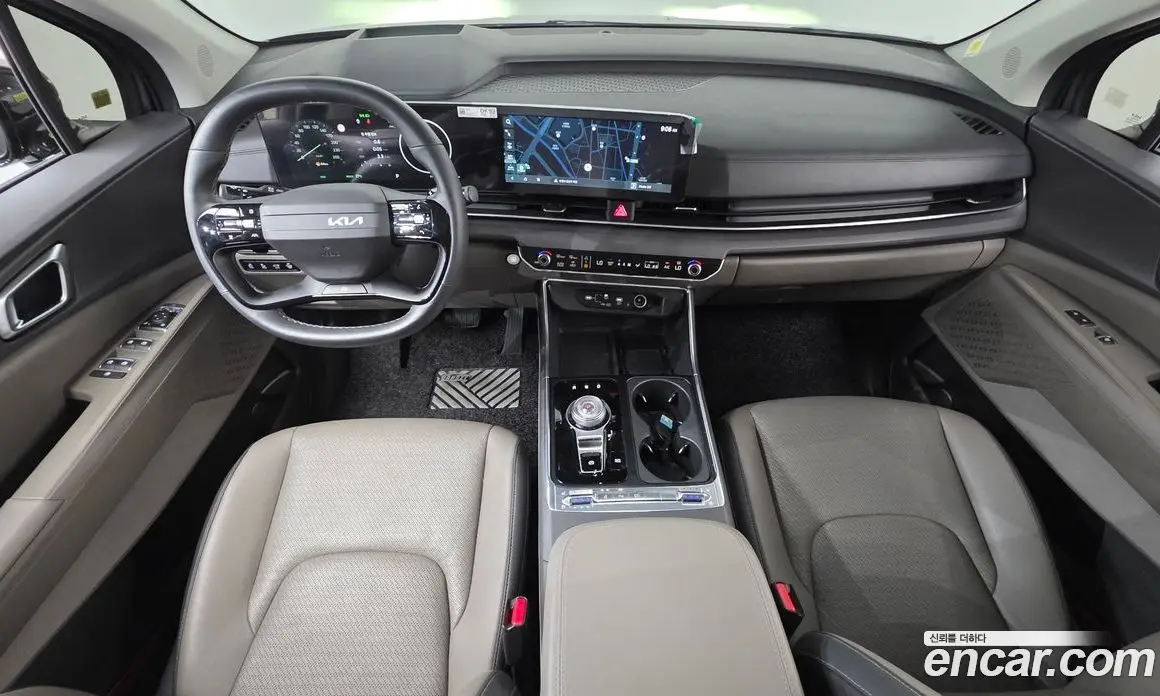 Kia Carnival 2025 1.6 автомат (гидро), фото 10 Kia Carnival 2025 1.6 автомат (гидро), фото 10